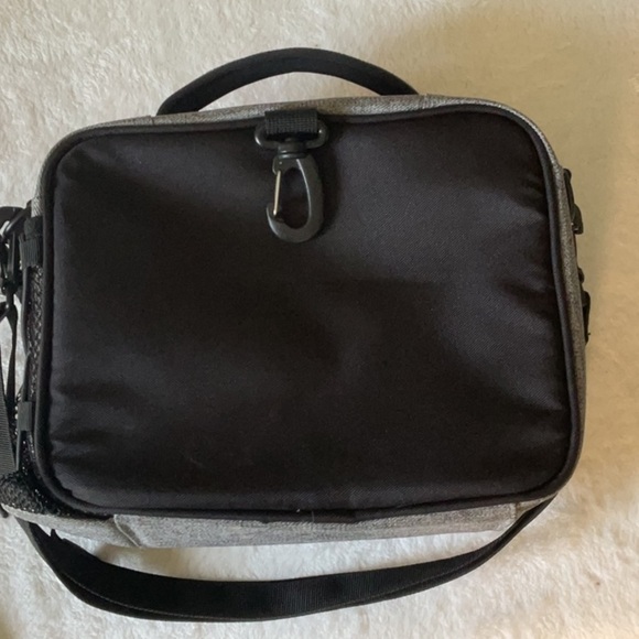 Roots Gray Food insulated Storage Bag - Picture 2 of 4